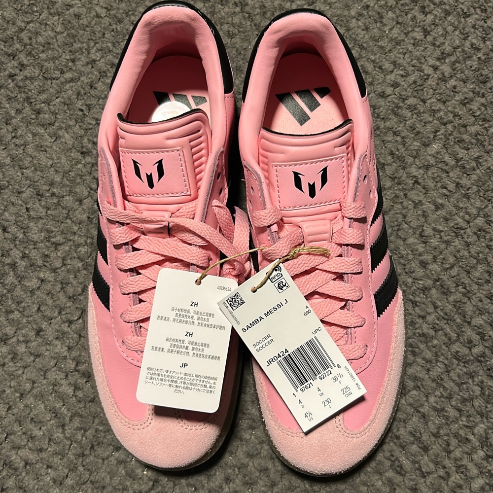 Adidas Women's Pink and Black Sneakers
